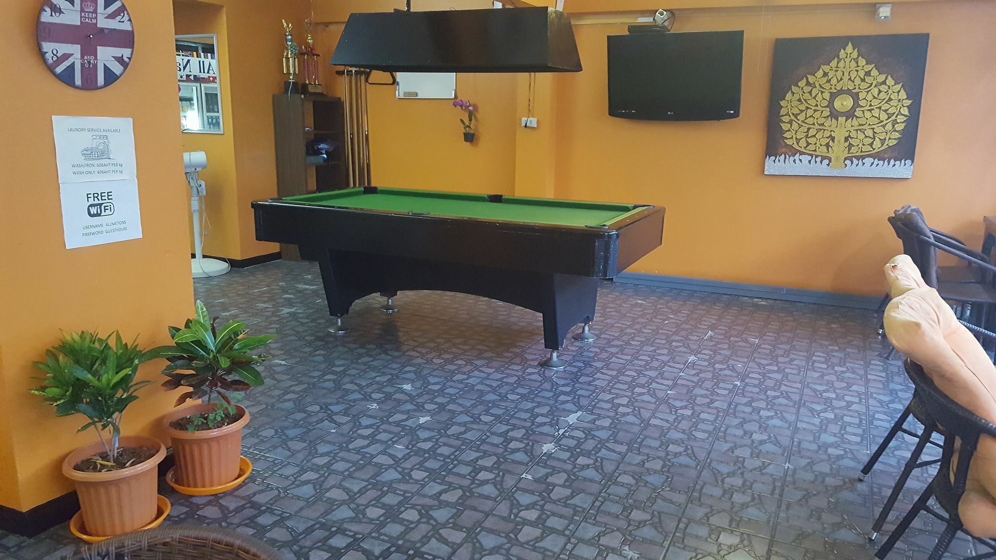 All Nations Guesthouse Хуа Хин Екстериор снимка
